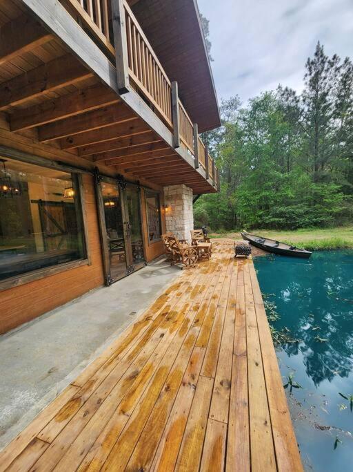 Waterfront Houston Hide Out In A Magical Forest Waller Eksteriør bilde